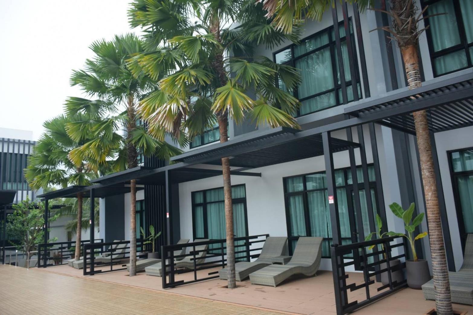 Eireann Boutique Hotel Prakhon Chai Exterior foto